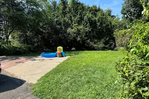 879 Congress Ave, Waterbury, CT 06708 - Photo 8