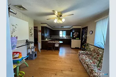 879 Congress Avenue, Waterbury, CT 06708 - Photo 14