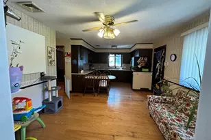 879 Congress Ave, Waterbury, CT 06708 - Photo 14