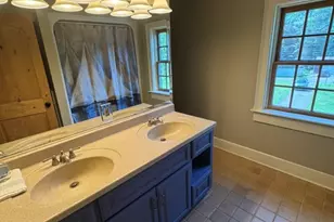 28 Deep Holw Rd, Chester, CT 06412 - Photo 16