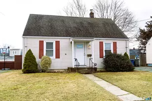 435 Ruth St, Bridgeport, CT 06606 - Photo 1
