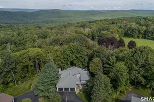 154 Suncrest Ct, Torrington, CT 06790 - Photo 36
