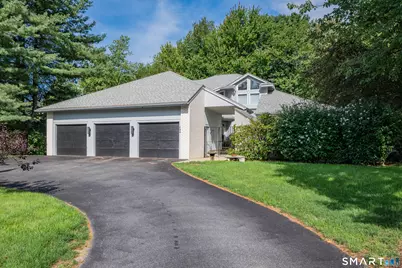 154 Suncrest Court, Torrington, CT 06790 - Photo 2