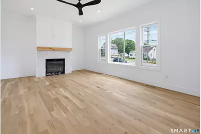 694 Jennings Road, Fairfield, CT 06824 - Photo 14