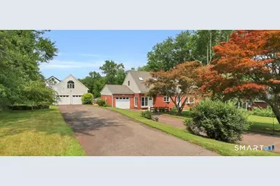 184 Congdon Street East, Middletown, CT 06457 - Photo 1