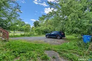 139 Homestead Ave, Hartford, CT 06112 - Photo 26