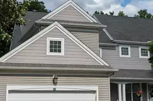 159 Bradford Walk, New Britain, CT 06053 - Photo 2