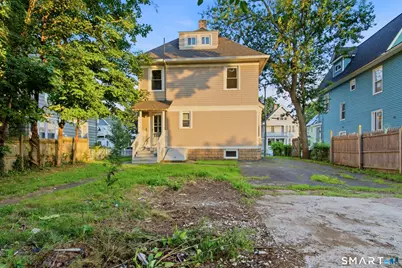 31 Smith Street, West Haven, CT 06516 - Photo 24