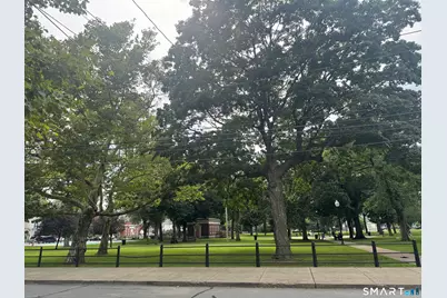 582 Kossuth Street #3, Bridgeport, CT 06608 - Photo 6