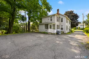 54 Litchfield Rd, Watertown, CT 06795 - Photo 4