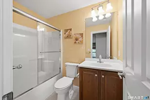 521 Putting Green Lane, Oxford, CT 06478 - Photo 26