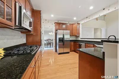 521 Putting Green Lane #521, Oxford, CT 06478 - Photo 8
