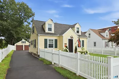 134 Oakwood Avenue, West Hartford, CT 06119 - Photo 2