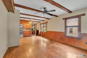 318 Middle Tpke E, Manchester, CT 06040 - Photo 14