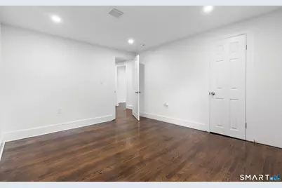 27 Clarkson Street, Ansonia, CT 06401 - Photo 26