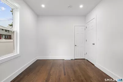 27 Clarkson Street, Ansonia, CT 06401 - Photo 10
