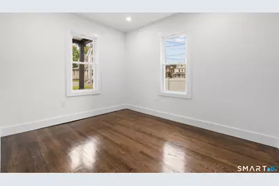 27 Clarkson Street, Ansonia, CT 06401 - Photo 12