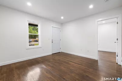 27 Clarkson Street, Ansonia, CT 06401 - Photo 10