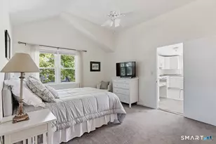 21 Dixon St, Milford, CT 06460 - Photo 14