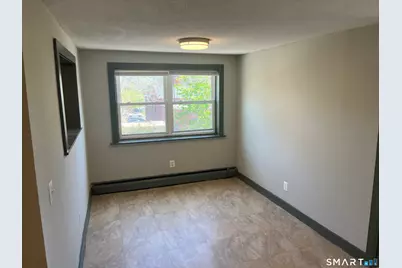 32 Cook Avenue #B27, Meriden, CT 06451 - Photo 4