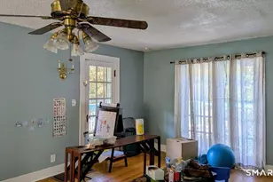 355 Curtis St, Meriden, CT 06450 - Photo 8