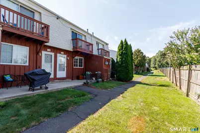 330 Short Beach Road #I4, East Haven, CT 06512 - Photo 16