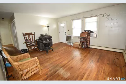 36 Sandra Street, Bristol, CT 06010 - Photo 2