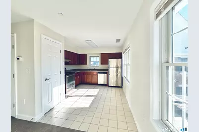 36 Fairgate Drive, Stamford, CT 06902 - Photo 2