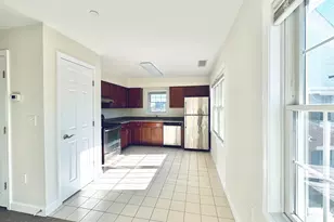 36 Fairgate Dr, Stamford, CT 06902 - Photo 2