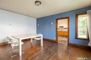 251 Monroe St, New Britain, CT 06052 - Photo 8