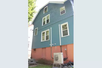 17 Akron Street, Meriden, CT 06450 - Photo 4