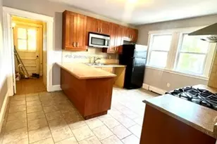 378 Prospect Ave, Hartford, CT 06105 - Photo 6
