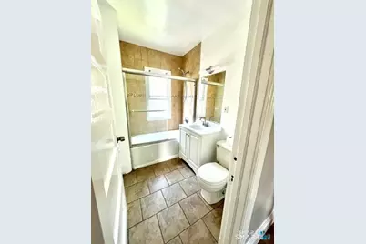 378 Prospect Avenue #3, Hartford, CT 06105 - Photo 4