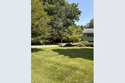 34 Andre Drive, Litchfield, CT 06778 - Photo 2