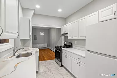 24 Park Terrace, Hartford, CT 06106 - Photo 2