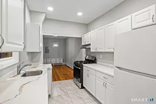24 Park Terrace, Hartford, CT 06106 - Photo 2