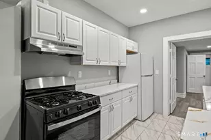 24 Park Terrace, Hartford, CT 06106 - Photo 4