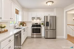 35 Aileen Dr, Madison, CT 06443 - Photo 14