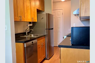 1 Walter Avenue #26, Norwalk, CT 06851 - Photo 8