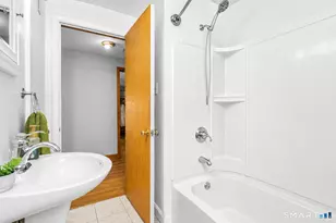 707 Oronoke Rd, Waterbury, CT 06708 - Photo 20