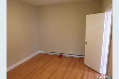 158 High Street #1st flr south, New Britain, CT 06051 - Photo 6