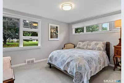 36 Bainton Road, West Hartford, CT 06117 - Photo 30