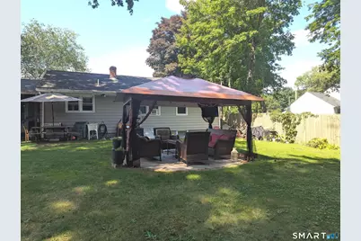 38 Pine Street, Norwich, CT 06360 - Photo 2