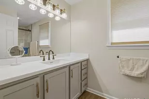 2900 Dover Ct, Windsor, CT 06095 - Photo 14