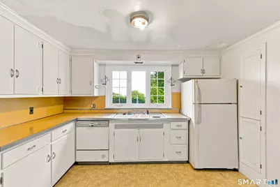 54 Ferncliff Drive, West Hartford, CT 06117 - Photo 14