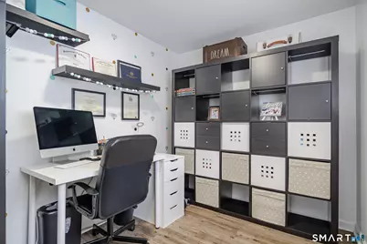 26 Pleasant Street, Bethel, CT 06801 - Photo 18