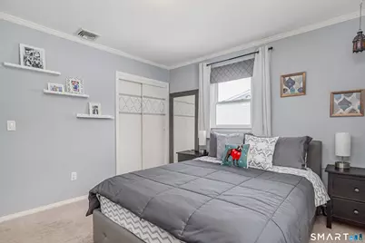 26 Pleasant Street, Bethel, CT 06801 - Photo 12