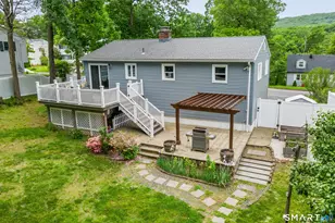 26 Pleasant St, Bethel, CT 06801 - Photo 2