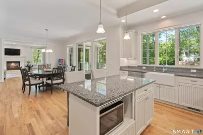 47 Summit Ridge Road, Stamford, CT 06902 - Photo 10