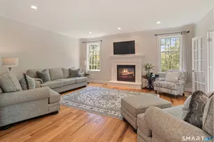 47 Summit Ridge Rd, Stamford, CT 06902 - Photo 16